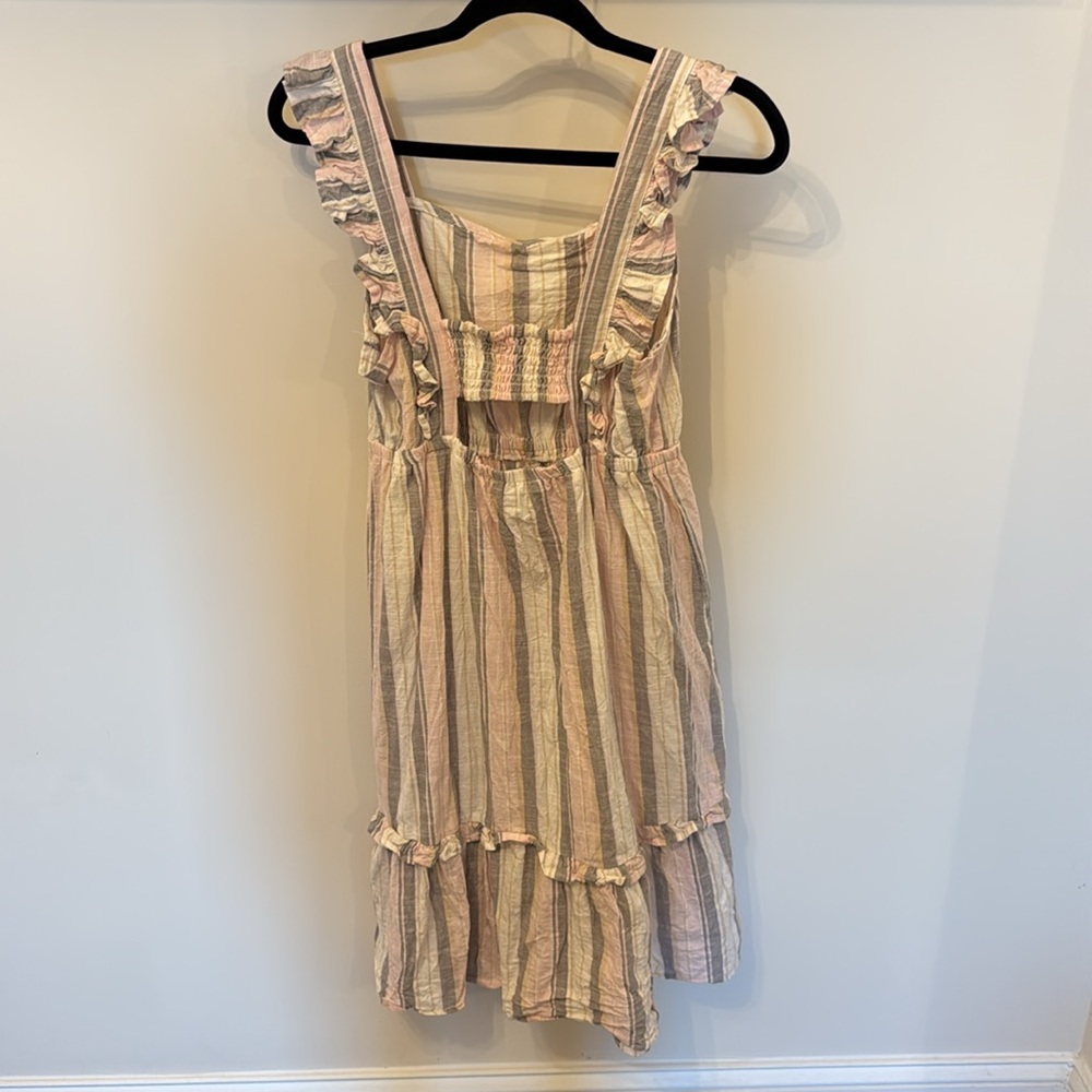Dress - Picture 4 of 5